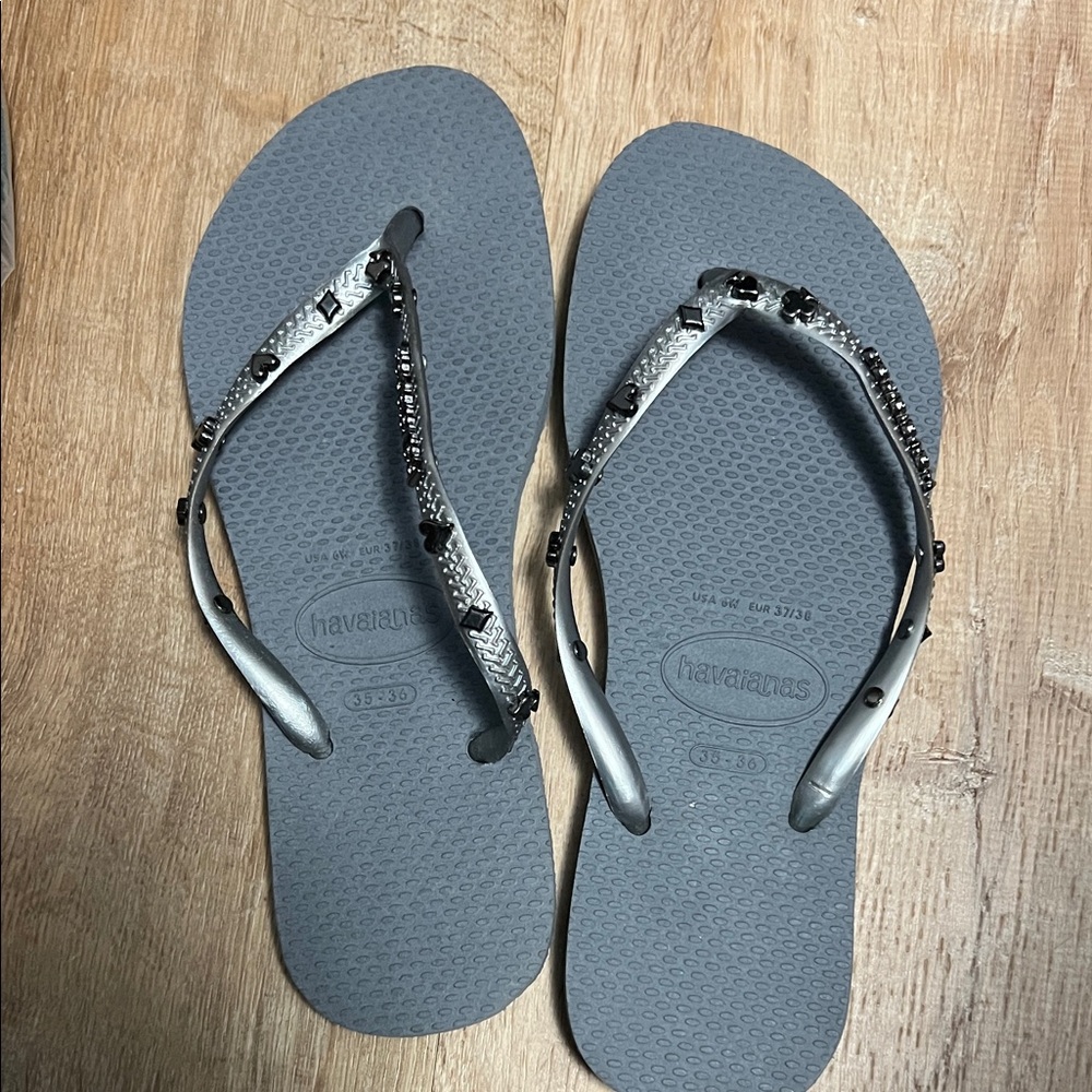 Havaianas grey gray flip flops slippers sandals BR 35/36 US 6 EUR 37/38 new